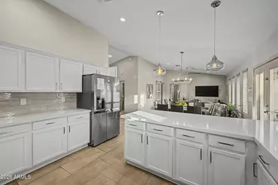 338 S Monterey Street, Gilbert, AZ 85233 - Photo 23