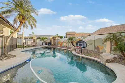 338 S Monterey Street, Gilbert, AZ 85233 - Photo 55
