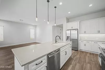 16909 W Earll Drive, Goodyear, AZ 85395 - Photo 11