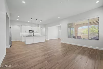 16909 W Earll Drive, Goodyear, AZ 85395 - Photo 7