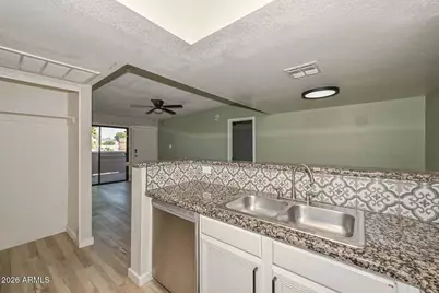 5757 W Eugie Avenue #2013, Glendale, AZ 85304 - Photo 7