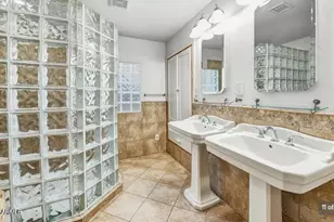 12480 N 83rd Dr, Peoria, AZ 85381 - Photo 11