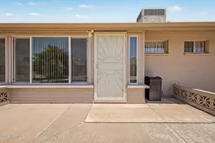 10815 W Mountain View Rd, Sun City, AZ 85351 - Photo 25