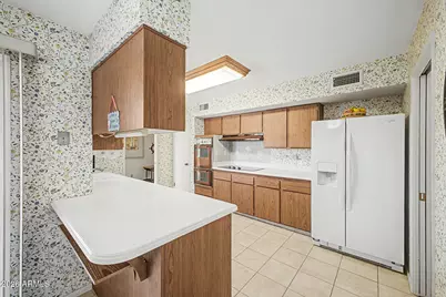 10815 W Mountain View Road, Sun City, AZ 85351 - Photo 15