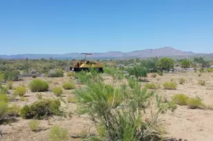12300 E Agate Dr, Kingman, AZ 86401 - Photo 1