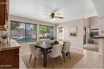 132 W Monona Drive, Phoenix, AZ 85027 - Photo 7