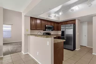 132 W Monona Dr, Phoenix, AZ 85027 - Photo 23