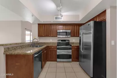 132 W Monona Drive, Phoenix, AZ 85027 - Photo 25