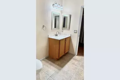 752 E Cowboy Cove Trail, San Tan Valley, AZ 85143 - Photo 15