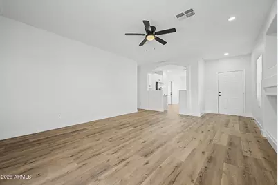 4223 W Oregon Avenue, Phoenix, AZ 85019 - Photo 5