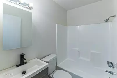 2719 W Maryland Avenue, Phoenix, AZ 85017 - Photo 13
