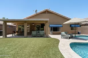 1751 S Oak St, Gilbert, AZ 85233 - Photo 41