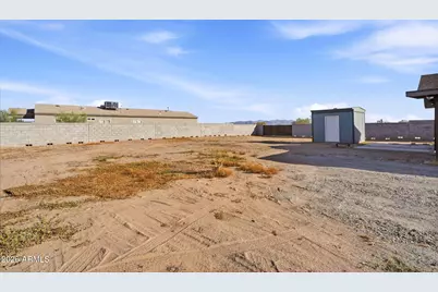 32225 N Center Street N, Wittmann, AZ 85361 - Photo 39
