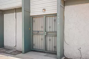 5919 W Golden Ln, Glendale, AZ 85302 - Photo 21