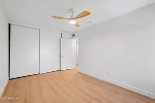 5919 W Golden Ln, Glendale, AZ 85302 - Photo 17