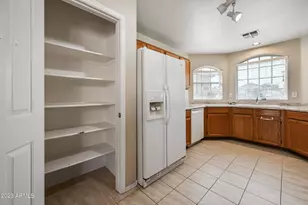 7253 E Kiva Ave, Mesa, AZ 85209 - Photo 9