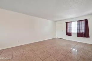 1815 N Spring, Mesa, AZ 85203 - Photo 3