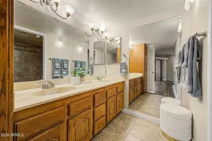 12222 N Paradise Vlg Pkwy S, Phoenix, AZ 85032 - Photo 23