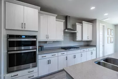 7228 W Quail Track Drive, Peoria, AZ 85383 - Photo 13