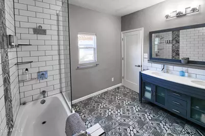 1058 E Whitton Avenue, Phoenix, AZ 85014 - Photo 15