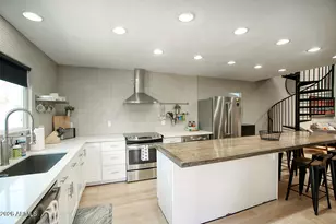 1058 E Whitton Ave, Phoenix, AZ 85014 - Photo 3