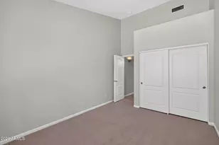 244 E Horseshoe Ave, Gilbert, AZ 85296 - Photo 23