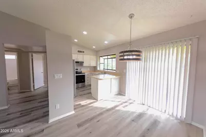 10713 W Campbell Avenue, Phoenix, AZ 85037 - Photo 7