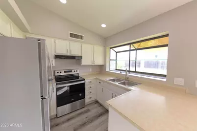 10713 W Campbell Avenue, Phoenix, AZ 85037 - Photo 13