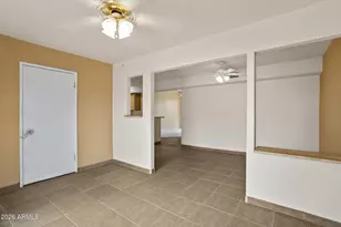 10060 W Royal Oak Rd, Sun City, AZ 85351 - Photo 13