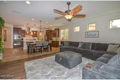 10185 W Carlota Lane, Peoria, AZ 85383 - Photo 3