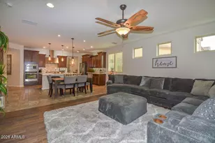 10185 W Carlota Ln, Peoria, AZ 85383 - Photo 17
