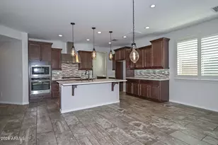 10185 W Carlota Ln, Peoria, AZ 85383 - Photo 11