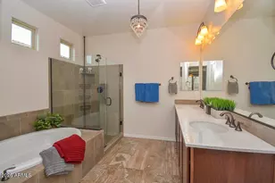 10185 W Carlota Ln, Peoria, AZ 85383 - Photo 7