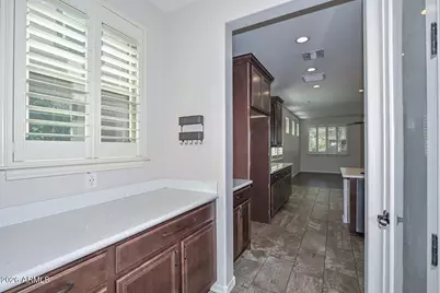 10185 W Carlota Lane, Peoria, AZ 85383 - Photo 13