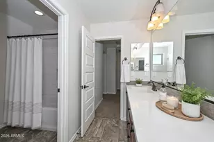 10185 W Carlota Ln, Peoria, AZ 85383 - Photo 35