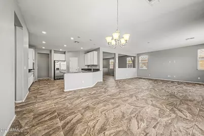 40708 W Walker Way, Maricopa, AZ 85138 - Photo 9