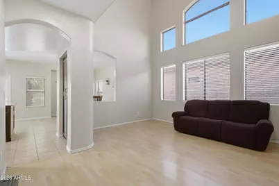 10644 W Coronado Road, Avondale, AZ 85392 - Photo 7