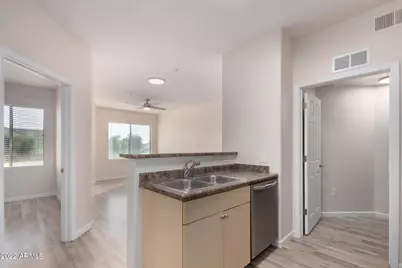 18416 N Cave Creek Road #Apt 3036, Phoenix, AZ 85032 - Photo 11