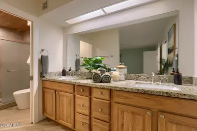 3641 W Grandview Road, Phoenix, AZ 85053 - Photo 11