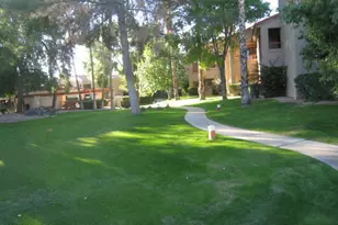 9275 E Mission Ln, Scottsdale, AZ 85258 - Photo 17