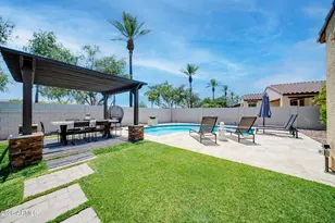 13023 N 93rd Dr, Peoria, AZ 85381 - Photo 35