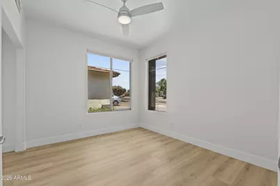 21702 N 67th Lane, Glendale, AZ 85308 - Photo 23