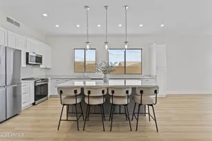 21702 N 67th Ln, Glendale, AZ 85308 - Photo 7