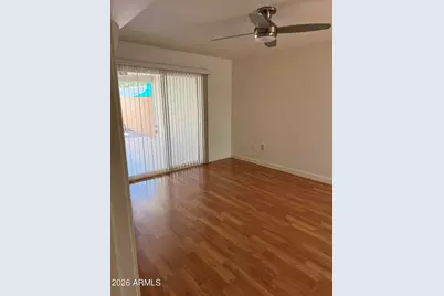 10833 W Santa Fe Drive, Sun City, AZ 85351 - Photo 9