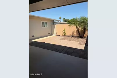10833 W Santa Fe Drive, Sun City, AZ 85351 - Photo 19