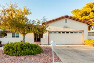 25629 S Ontario Dr, Sun Lakes, AZ 85248 - Photo 1