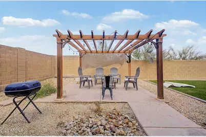 535 S 219th Drive, Buckeye, AZ 85326 - Photo 35