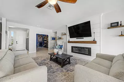13412 W Range Mule Drive, Peoria, AZ 85383 - Photo 5