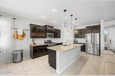 13412 W Range Mule Drive, Peoria, AZ 85383 - Photo 9