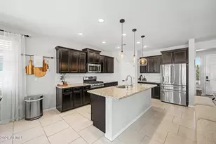 13412 W Range Mule Dr, Peoria, AZ 85383 - Photo 9